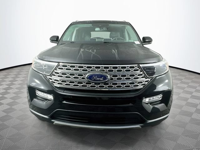 Certified 2023 Ford Explorer Limited w/ Limited Technology Package AWD/4WD image 5