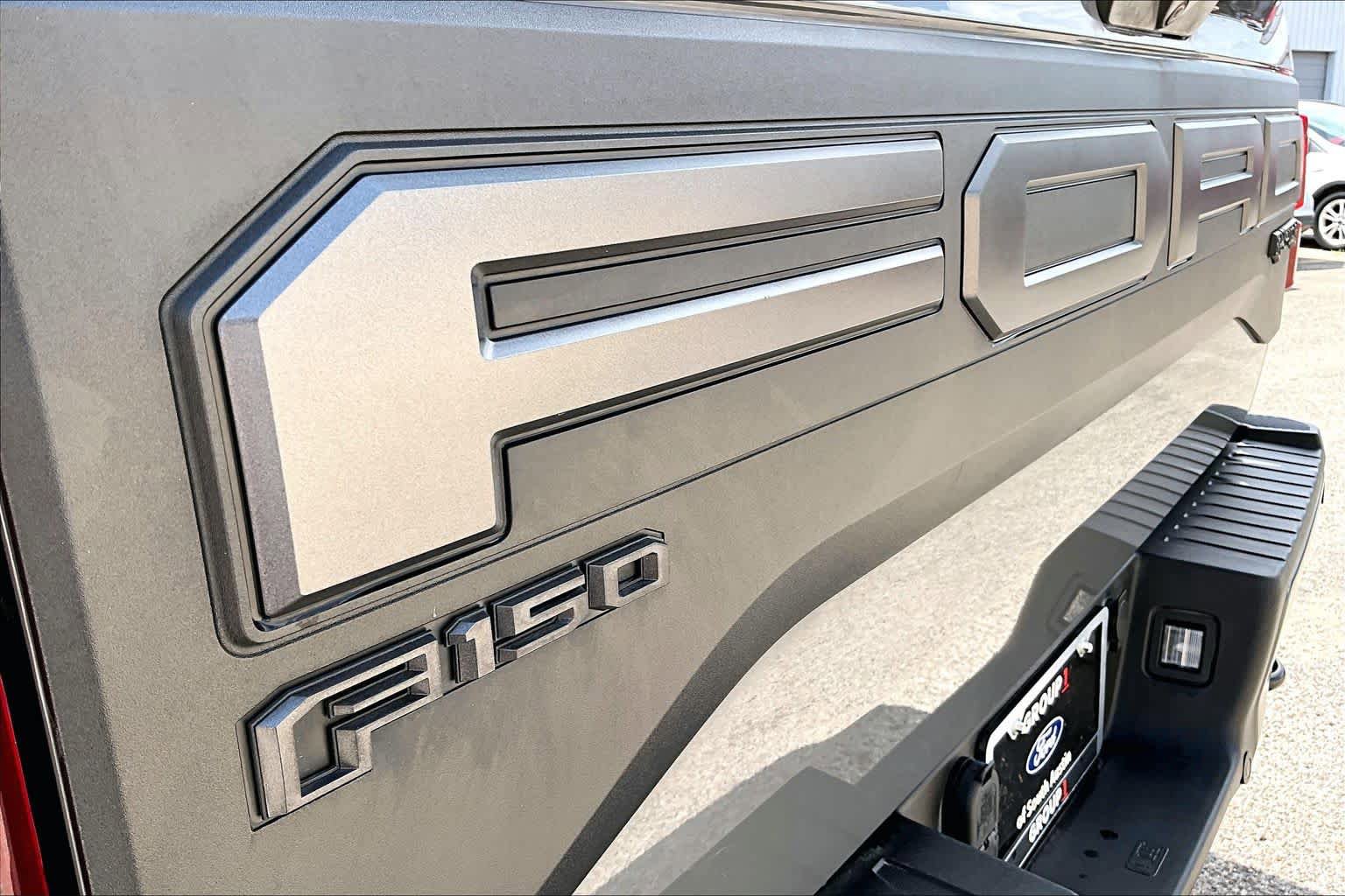 Certified 2020 Ford F150 Raptor w/ Equipment Group 802A Luxury AWD/4WD image 31