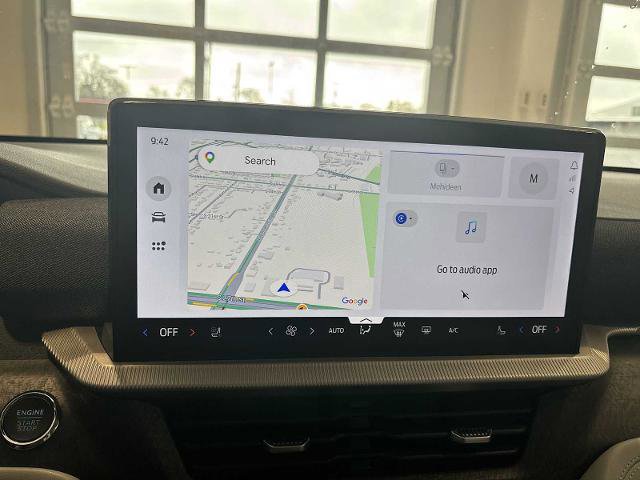 Certified 2025 Ford Explorer Platinum w/ LUX Leather Package AWD/4WD image 12