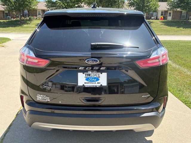 Certified 2024 Ford Edge SEL w/ Convenience Package AWD/4WD image 4