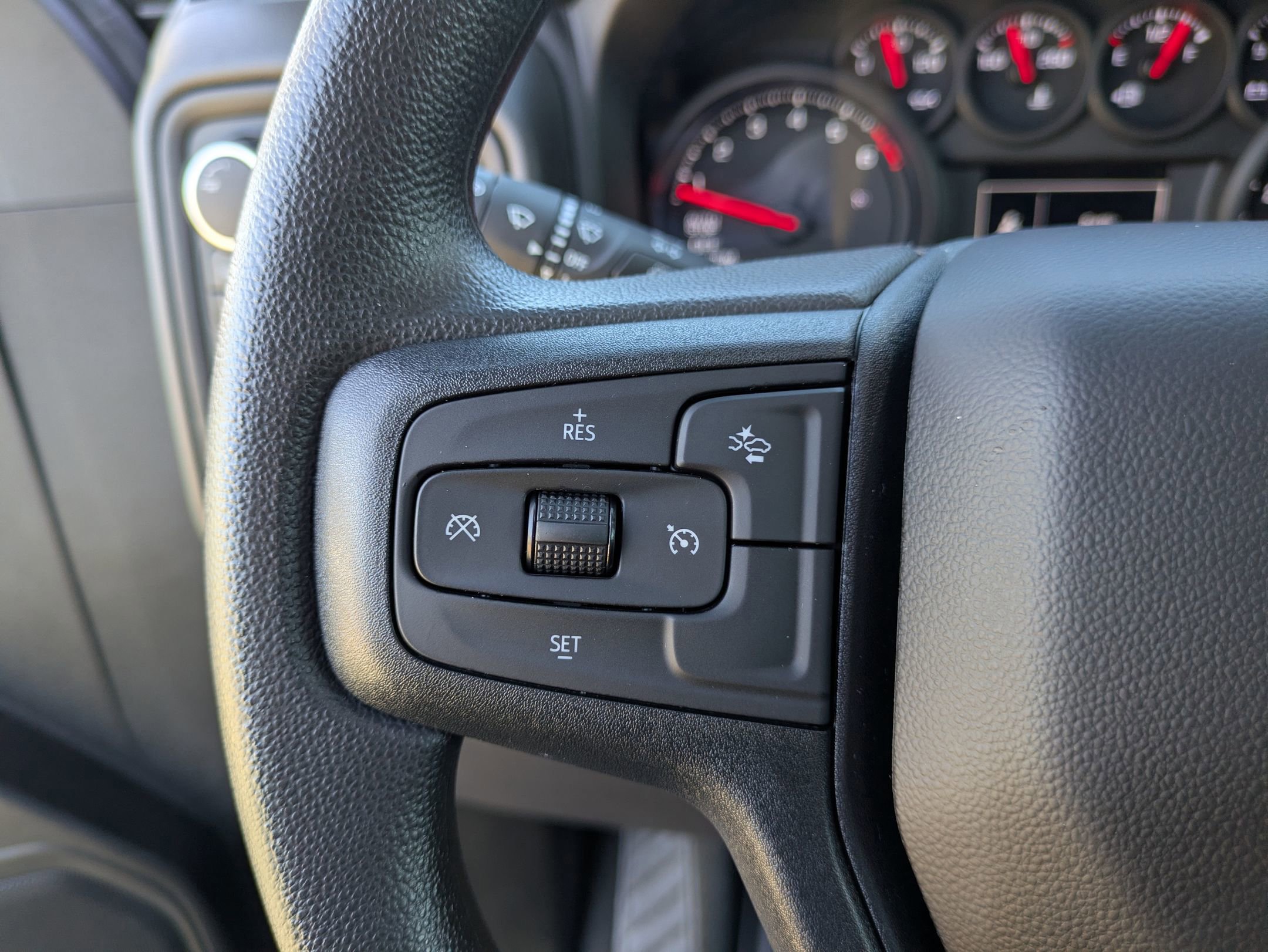 Used 2025 Chevrolet Silverado 1500 Custom Trail Boss w/ Turbomax Blackout Package image 20