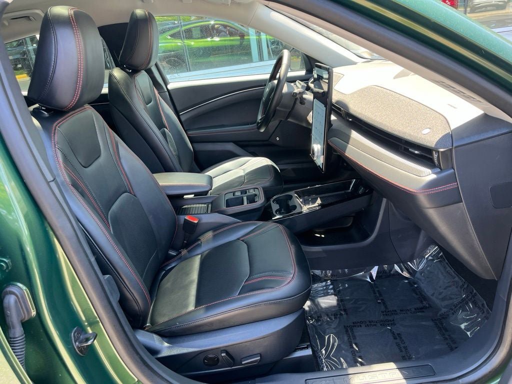 Certified 2025 Ford Mustang Mach-E Premium w/ Sport Appearance Package AWD/4WD image 22
