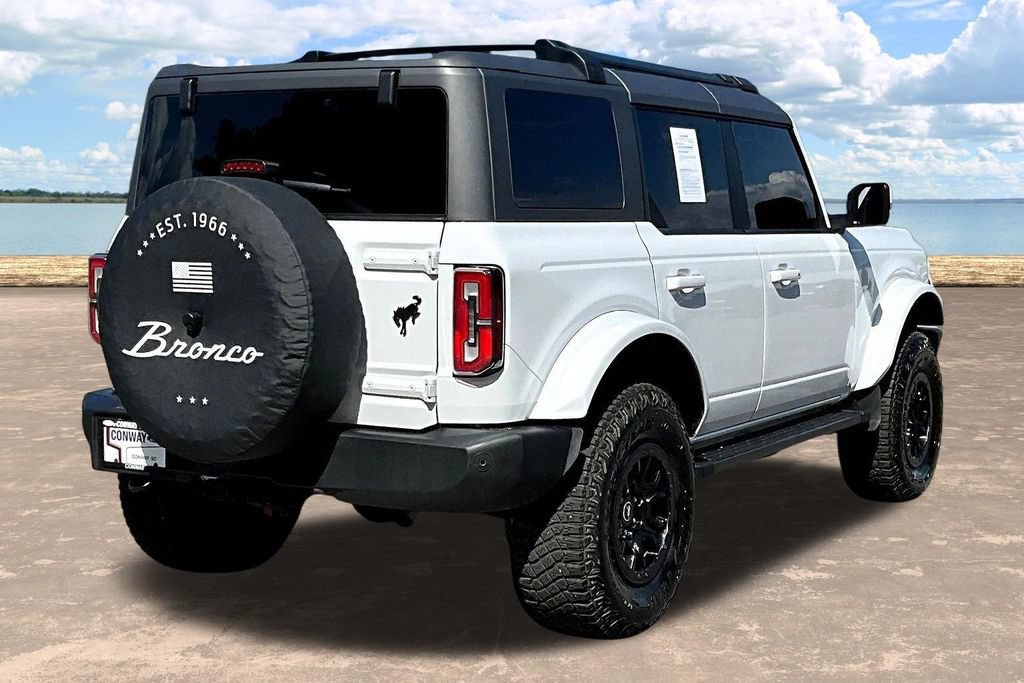 Certified 2024 Ford Bronco Outer Banks w/ Sasquatch Package AWD/4WD image 8