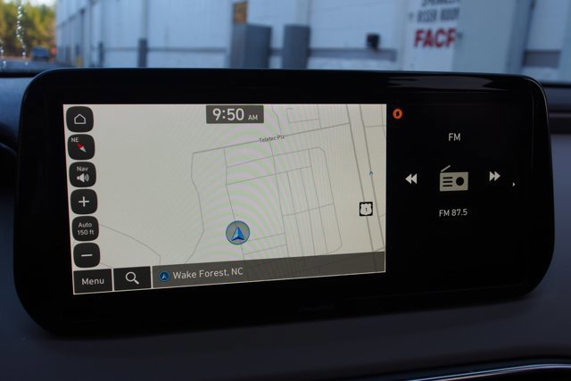 Used 2023 Hyundai Santa Fe SEL image 26