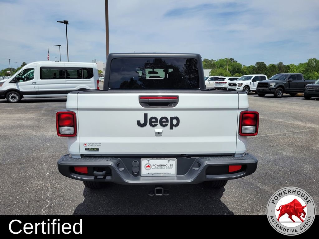 Used 2022 Jeep Gladiator Sport image 5