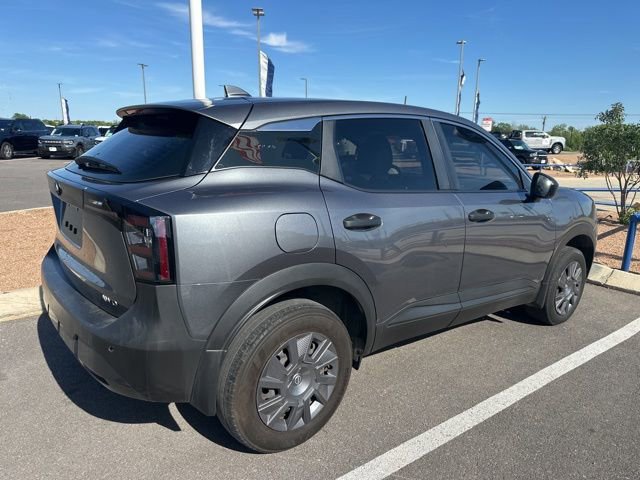 Used 2025 Nissan Kicks S image 3