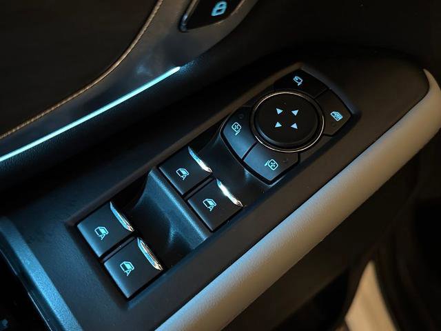 Certified 2025 Ford Expedition Platinum w/ Driver's Package image 17