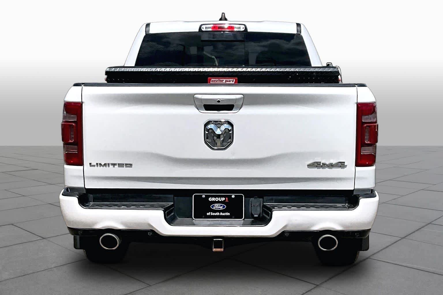 Used 2023 RAM 1500 Limited w/ Body Color Bumper Group AWD/4WD image 5