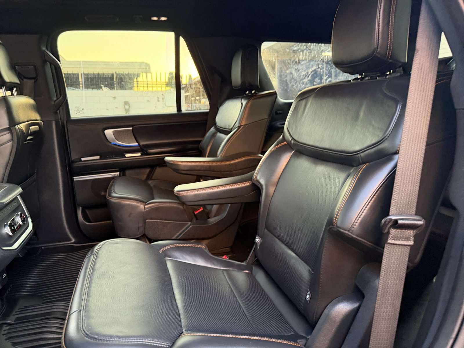 Certified 2025 Ford Expedition Tremor AWD/4WD image 27