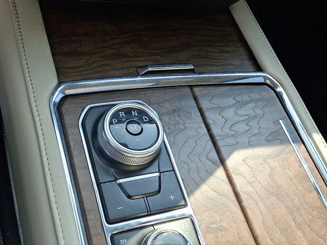 Certified 2021 Ford Expedition Platinum image 17