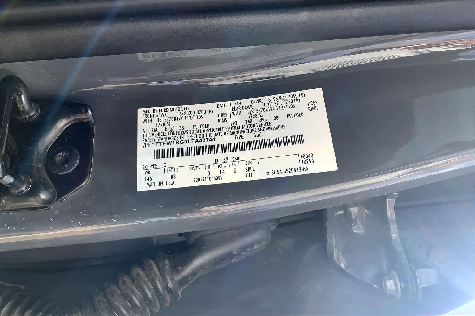 Certified 2020 Ford F150 Raptor w/ Equipment Group 802A Luxury AWD/4WD image 37