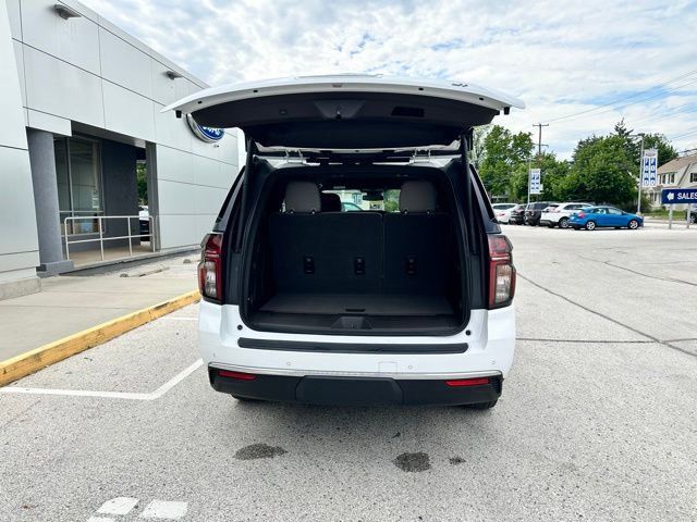 Used 2023 Chevrolet Tahoe LT w/ Luxury Package AWD/4WD image 18