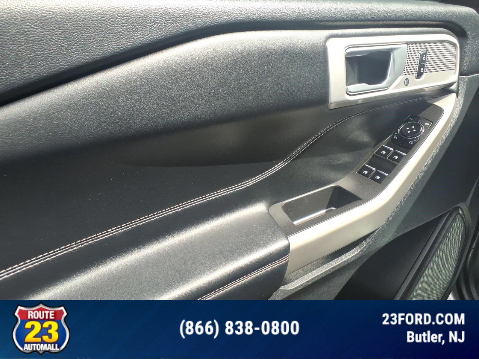 Certified 2023 Ford Explorer XLT w/ Equipment Group 202A AWD/4WD image 11