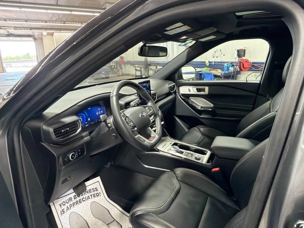Certified 2024 Ford Explorer ST AWD/4WD image 20