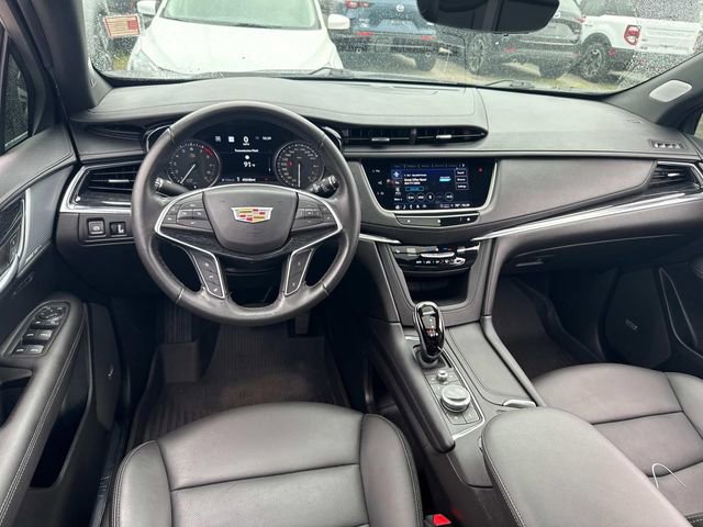 Used 2021 Cadillac XT5 Premium Luxury image 14