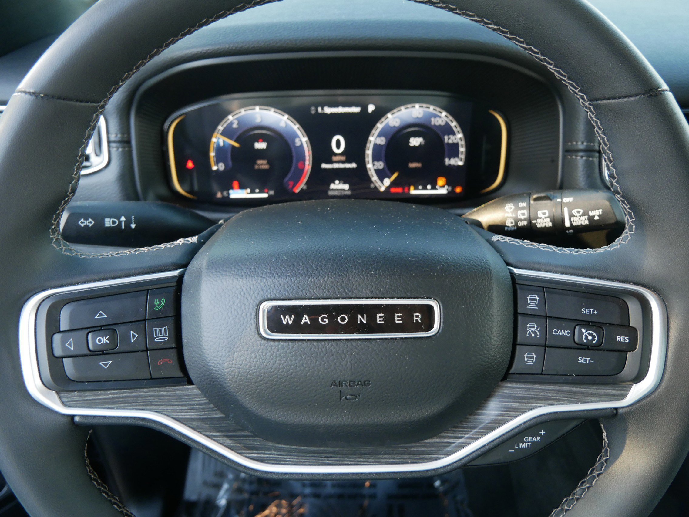 Used 2024 Jeep Wagoneer L Series II w/ Flexible Seating Group image 26