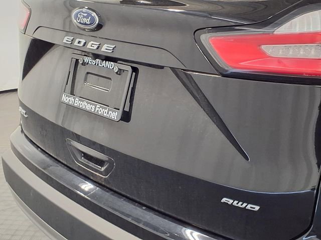 Certified 2023 Ford Edge SEL w/ Convenience Package AWD/4WD image 10