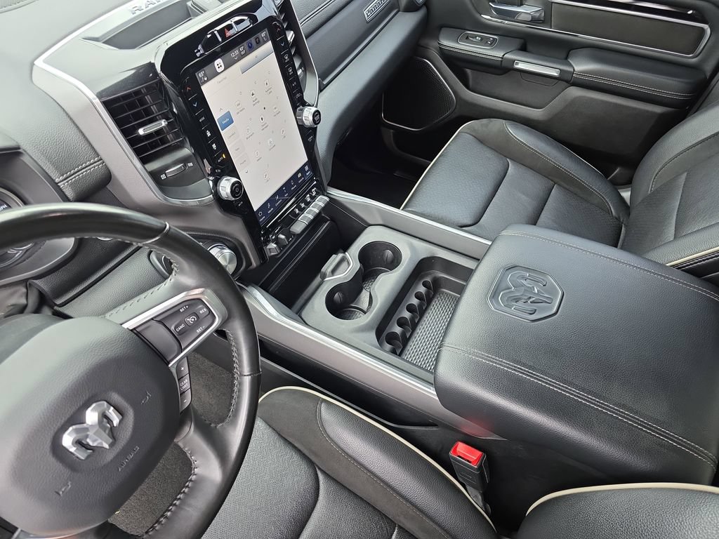 Used 2022 RAM 1500 Laramie w/ Sport Appearance Package AWD/4WD image 22