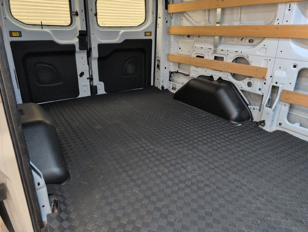 Certified 2025 Ford Transit 250 Low Roof w/ Exterior Upgrade Package RWD image 16