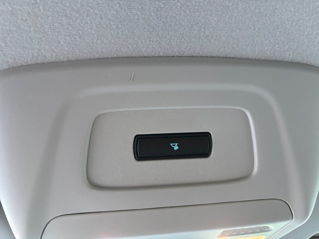 Certified 2025 Ford Transit 250 Low Roof w/ Exterior Upgrade Package RWD image 29
