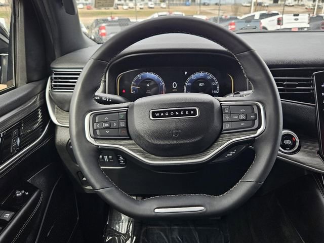 Used 2024 Jeep Wagoneer Series II w/ Flexible Seating Group image 24