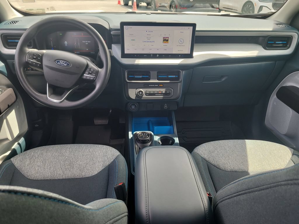 Certified 2025 Ford Maverick XLT FWD image 12