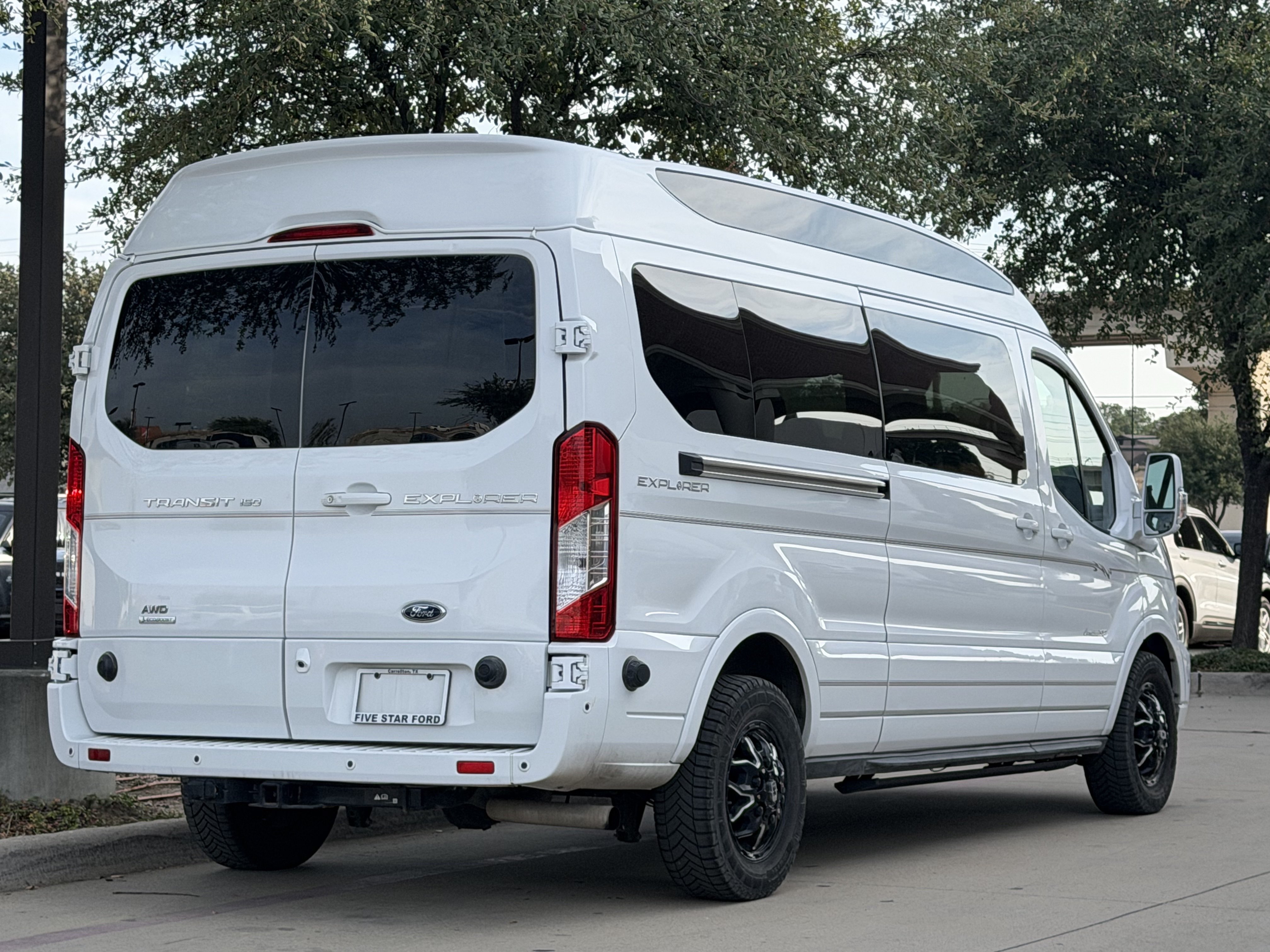 Certified 2024 Ford Transit 150 Low Roof AWD image 4
