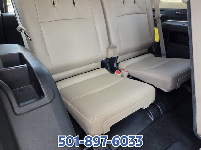 Used 2024 Toyota 4Runner SR5 Premium w/ Moonroof Package AWD/4WD image 15