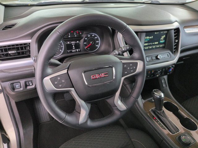 Used 2017 GMC Acadia SLE w/ Driver Alert Package I FWD image 17