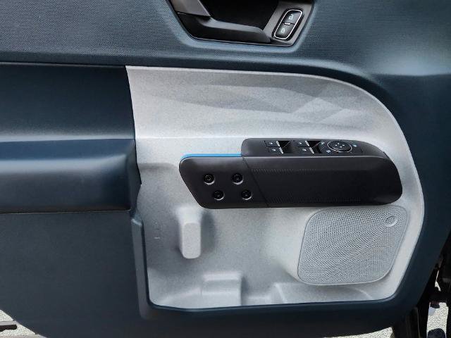 Certified 2025 Ford Maverick XLT FWD image 23