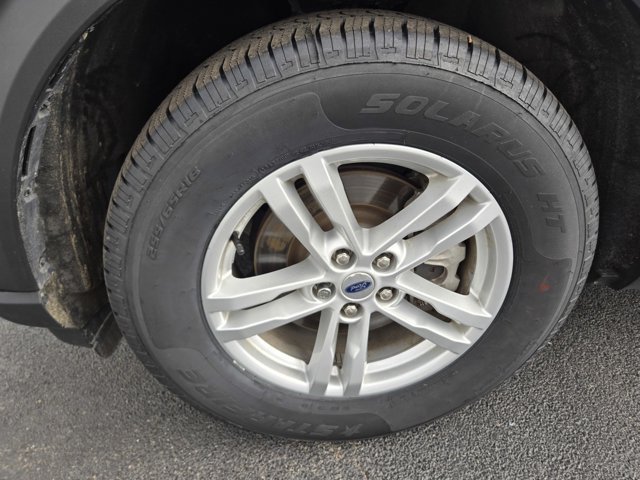 Certified 2024 Ford Explorer XLT w/ Equipment Group 202A AWD/4WD image 44