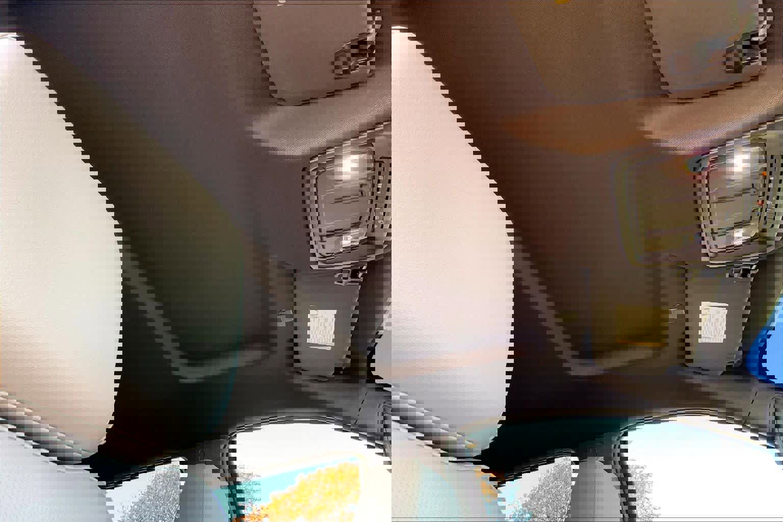 Used 2022 GMC Sierra 1500 SLT w/ SLT Convenience Package image 13