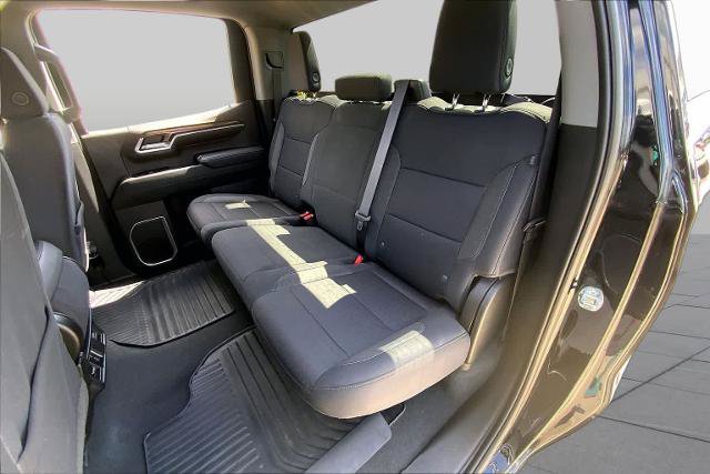 Used 2023 Chevrolet Silverado 1500 LT AWD/4WD image 20