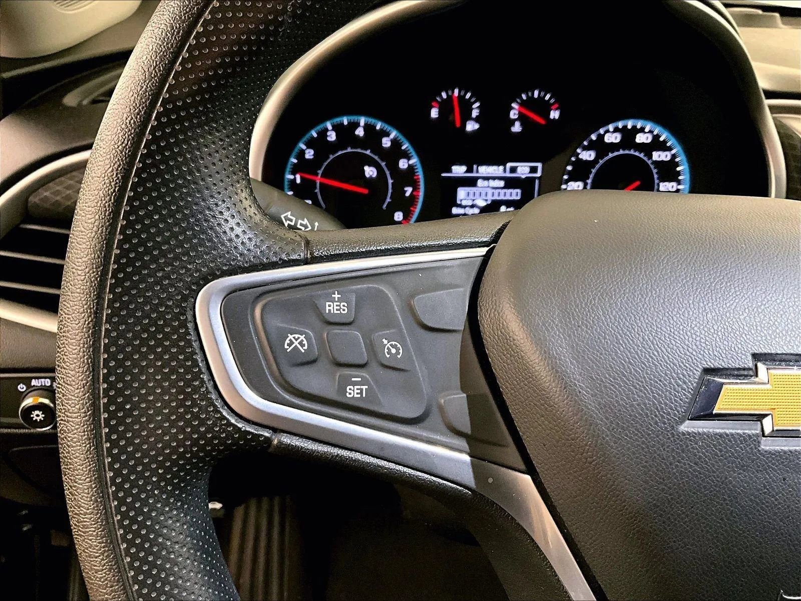 Used 2022 Chevrolet Malibu LS image 17