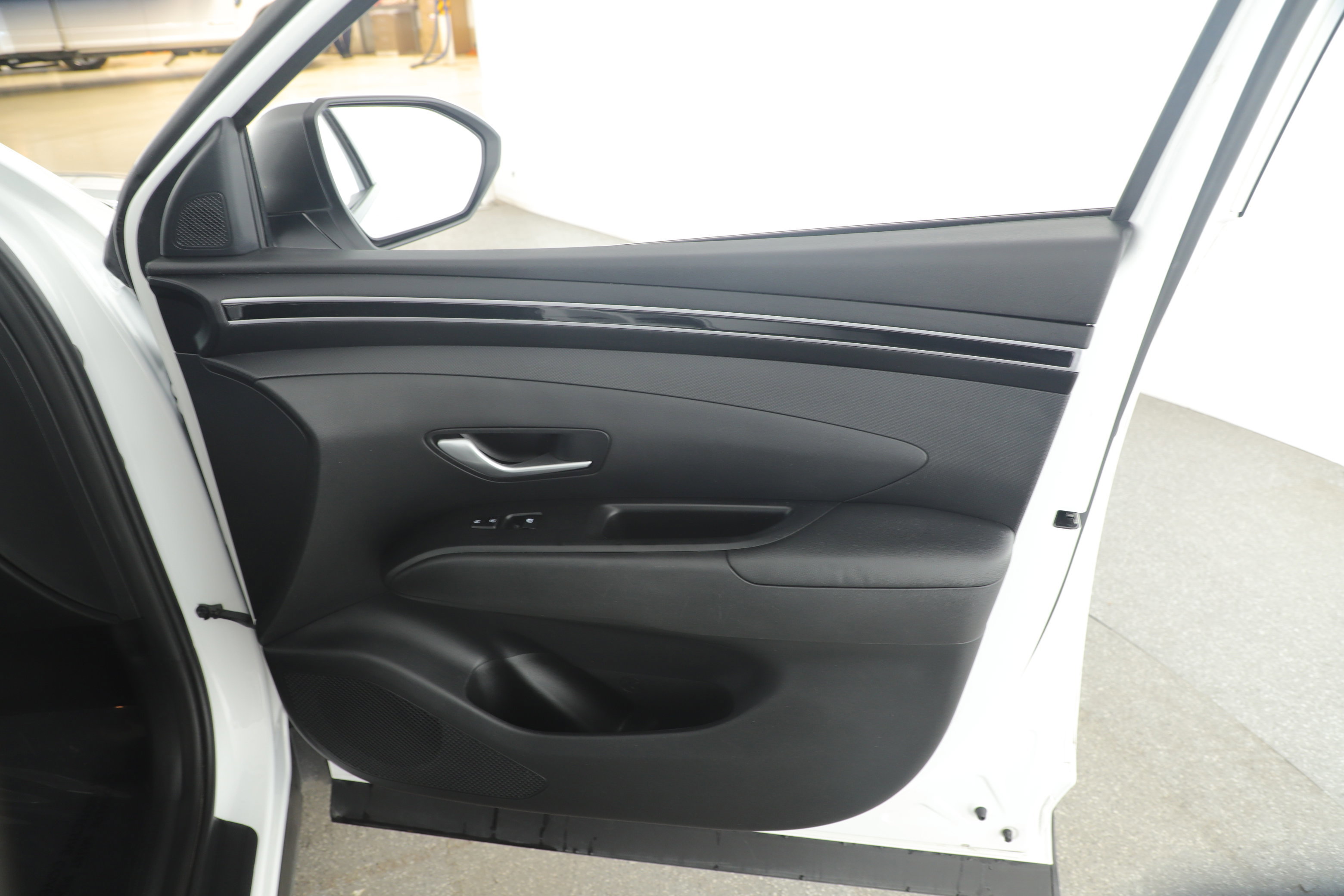 Used 2023 Hyundai Tucson SEL image 17