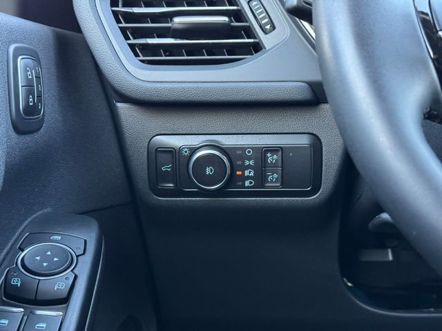 Certified 2023 Ford Escape Platinum AWD/4WD image 32