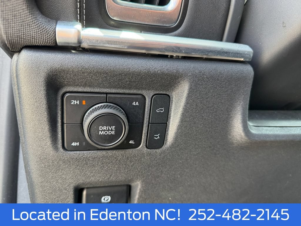 Certified 2026 Ford Expedition Max Platinum w/ Driver's Package AWD/4WD image 24