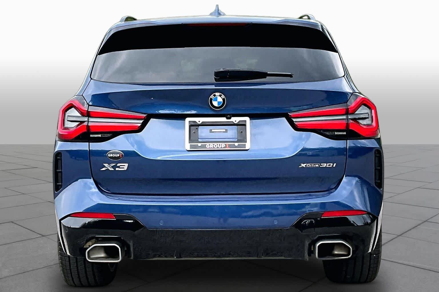 Used 2022 BMW X3 xDrive30i w/ M Sport Package 2 AWD/4WD image 5