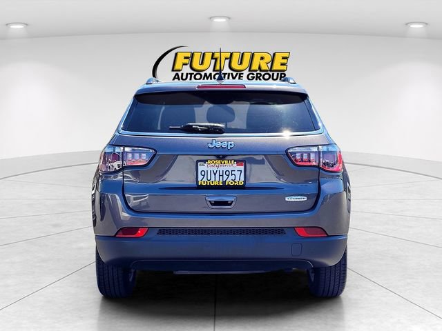 Used 2021 Jeep Compass Latitude FWD image 5