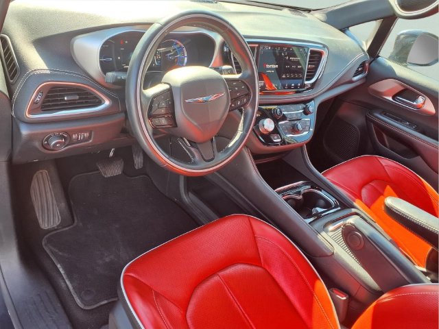 Used 2021 Chrysler Pacifica Limited w/ S Appearance Package FWD image 22