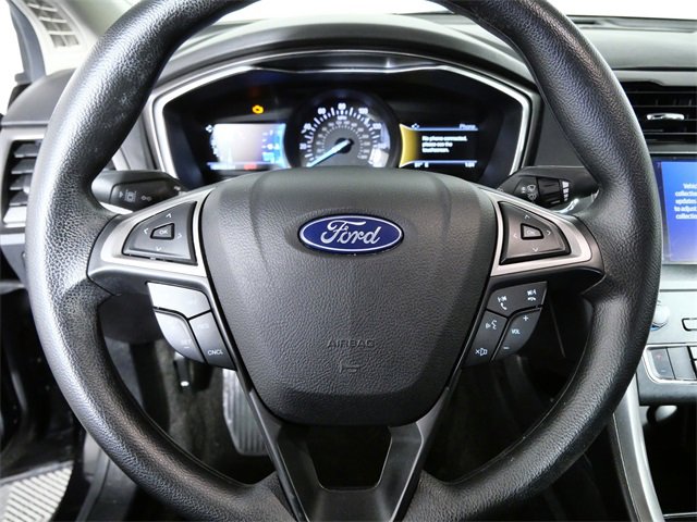 Certified 2020 Ford Fusion SE image 20