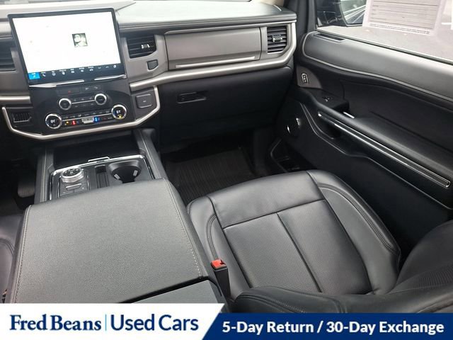 Certified 2022 Ford Expedition Max XLT image 16