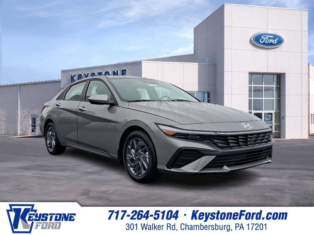 Used 2024 Hyundai Elantra SEL image 6