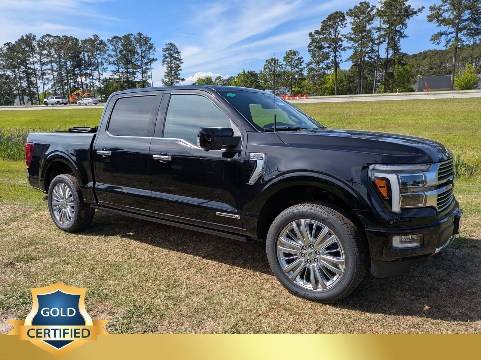Certified 2025 Ford F150 Platinum w/ Equipment Group 703A Plus AWD/4WD image 1