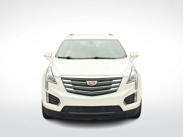 Used 2019 Cadillac XT5 AWD image 2