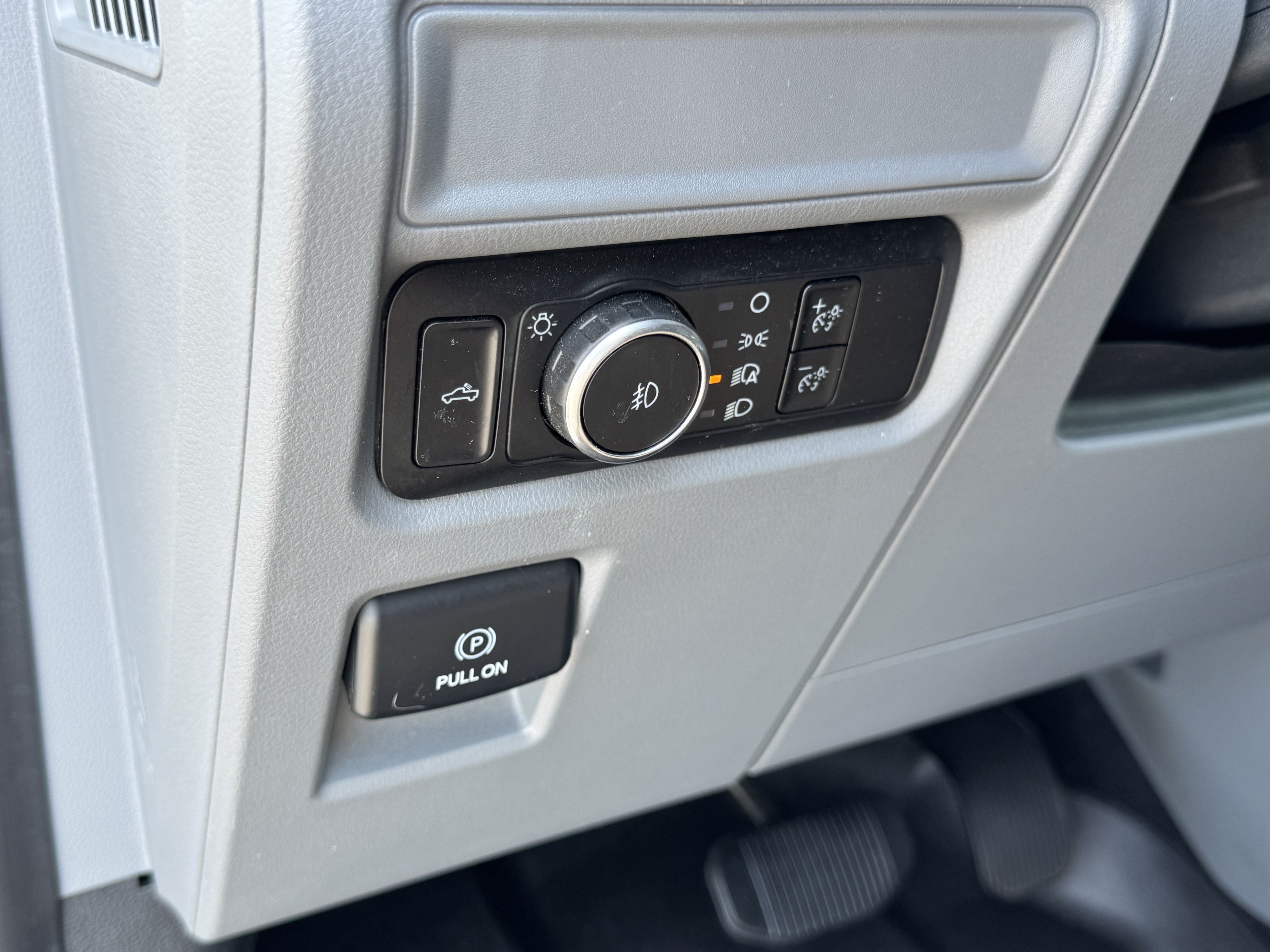 Certified 2023 Ford F150 4x4 SuperCrew image 34