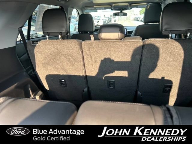 Certified 2023 Ford Explorer XLT w/ Equipment Group 202A AWD/4WD image 14