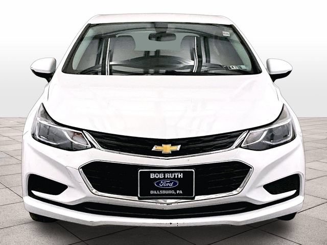 Used 2018 Chevrolet Cruze LT FWD image 3
