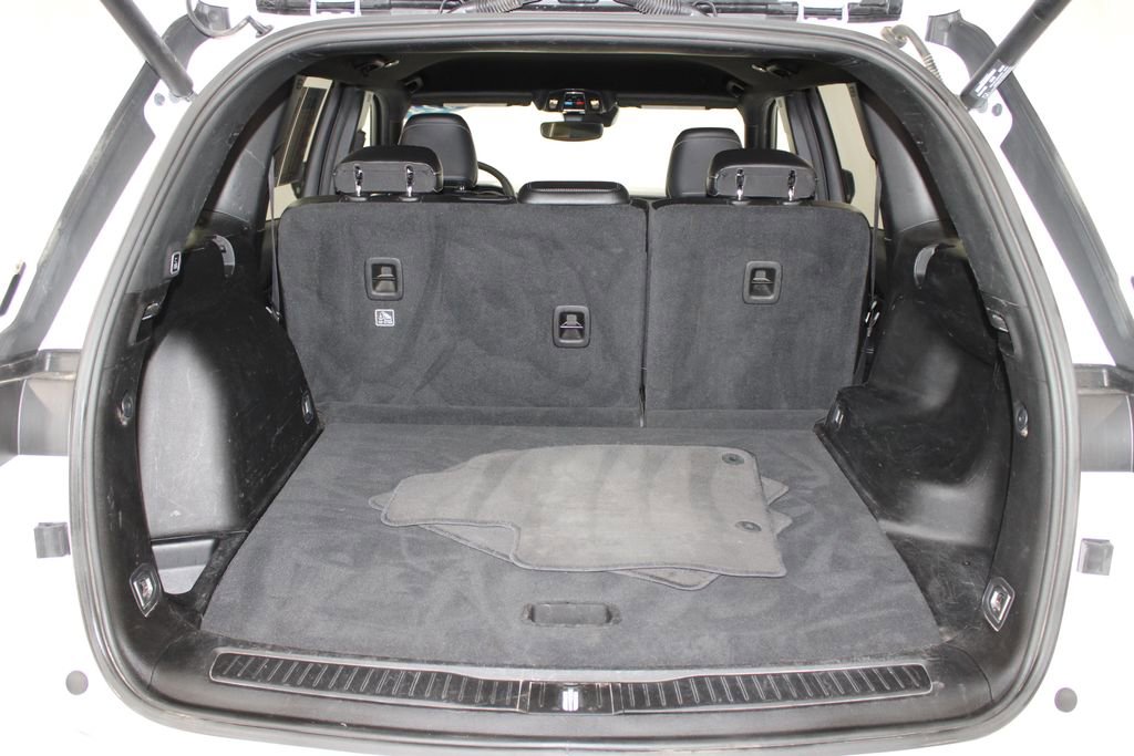 Used 2024 Jeep Grand Cherokee Altitude AWD/4WD image 17