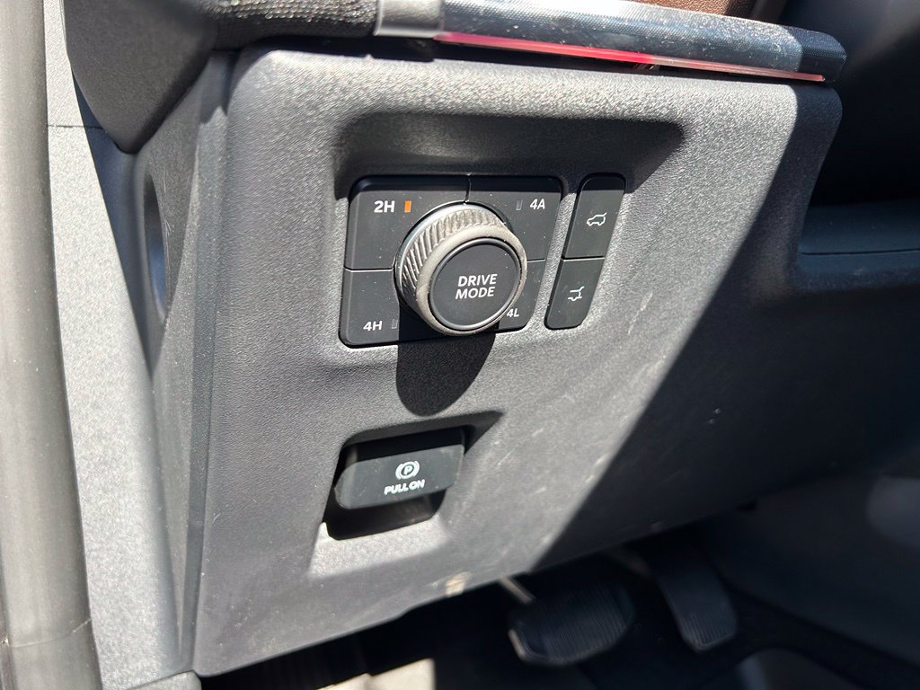 Certified 2025 Ford Expedition King Ranch AWD/4WD image 15